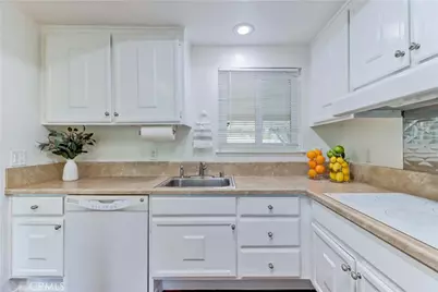 582 Avenida Majorca #Q, Laguna Woods, CA 92637 - Photo 19