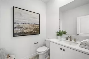 327 Baluster, Irvine, CA 92618 - Photo 17