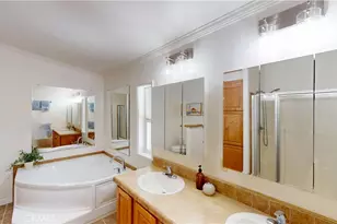 19350 Ward Street, Huntington Beach, CA 92646 - Photo 23