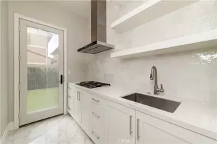207 Coal Mine, Irvine, CA 92602 - Photo 11