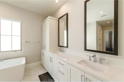 207 Coal Mine, Irvine, CA 92602 - Photo 29