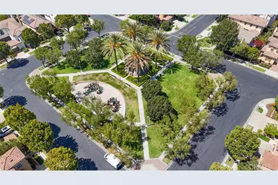 5 Upland, Irvine, CA 92602 - Photo 47