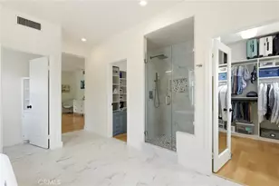 5 Upland, Irvine, CA 92602 - Photo 21