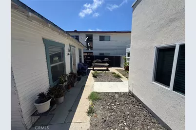 1079 W 22nd, San Pedro, CA 90731 - Photo 25