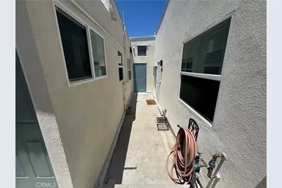 1079 W 22nd, San Pedro, CA 90731 - Photo 17