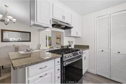 2003 W Willow Avenue, Orange, CA 92868 - Photo 17