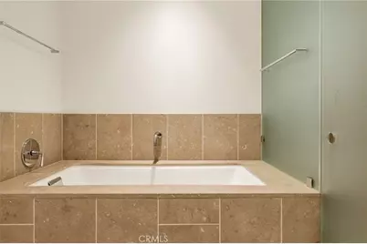 6250 Hollywood Boulevard #4M, Los Angeles, CA 90028 - Photo 11