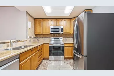 525 E Seaside Way #1105, Long Beach, CA 90802 - Photo 25