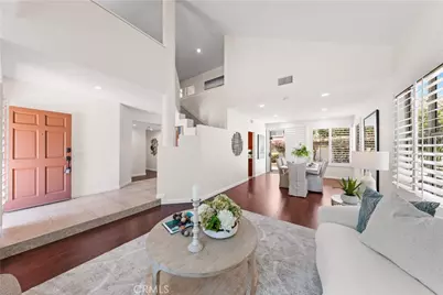 9 Terraza, Irvine, CA 92614 - Photo 7
