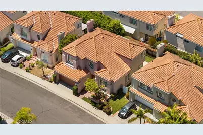 9 Terraza, Irvine, CA 92614 - Photo 49