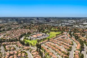 9 Terraza, Irvine, CA 92614 - Photo 57