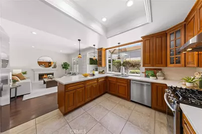 9 Terraza, Irvine, CA 92614 - Photo 13