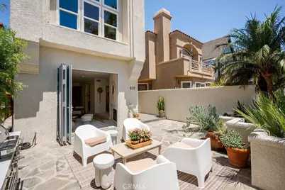 519 10th, Huntington Beach, CA 92648 - Photo 3