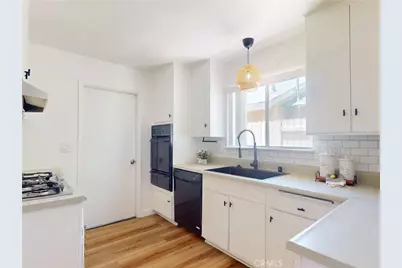 14892 Sunnycrest Lane, Huntington Beach, CA 92647 - Photo 11