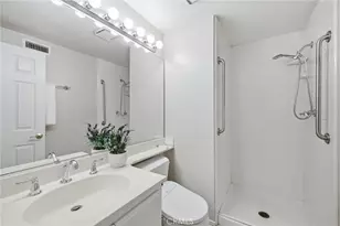4 Del Italia, Irvine, CA 92614 - Photo 17