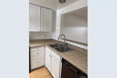 127 Abbeywood, Aliso Viejo, CA 92656 - Photo 3