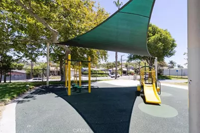 835 Raintree Place, Vista, CA 92084 - Photo 41