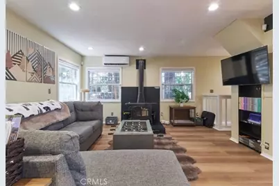 582 Rose Lane, Twin Peaks, CA 92391 - Photo 7