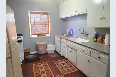 295 E Grevillia, Pomona, CA 91767 - Photo 3