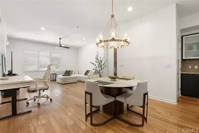 21 Gramercy #102, Irvine, CA 92612 - Photo 5