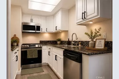 788 Gianni #202, Corona, CA 92879 - Photo 3