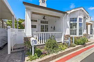 252 Mayflower, Newport Beach, CA 92660 - Photo 17
