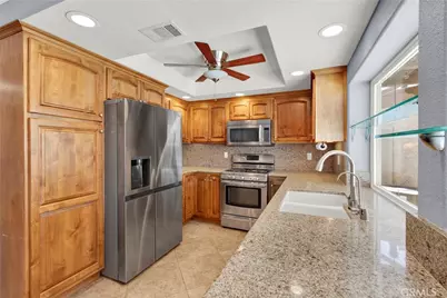 2993 N Cottonwood #13, Orange, CA 92865 - Photo 19