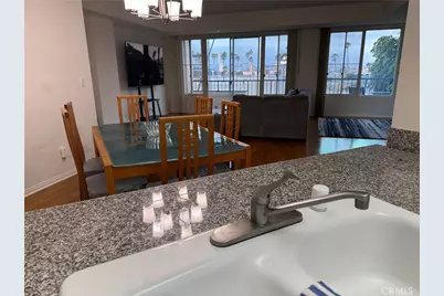 850 E Ocean Boulevard #B3, Long Beach, CA 90802 - Photo 17