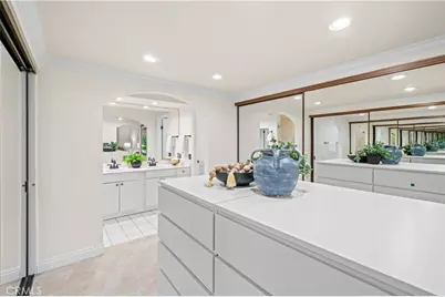 3 Lago Norte #2, Irvine, CA 92612 - Photo 19