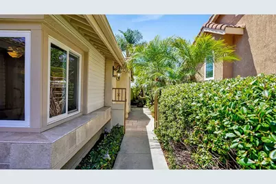 27469 Paseo Mimosa, San Juan Capistrano, CA 92675 - Photo 3