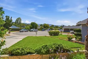 25097 Green Mill Ave, Newhall, CA 91321 - Photo 23