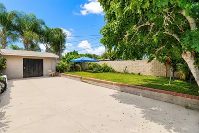 2011 W Wilshire, Santa Ana, CA 92704 - Photo 5