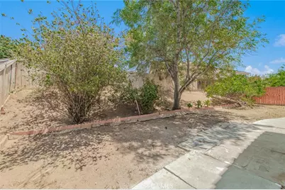 1107 Mirada, Perris, CA 92571 - Photo 21