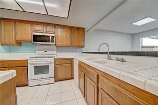 7872 Seabreeze Dr, Huntington Beach, CA 92648 - Photo 11