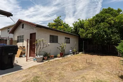 9418 E Duarte, Arcadia, CA 91007 - Photo 3