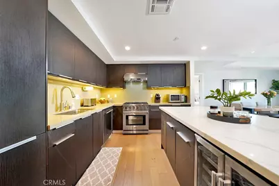 2939 Leeward Avenue #516, Los Angeles, CA 90005 - Photo 3