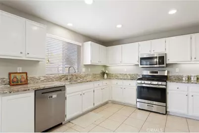 145 Buckthorn, Corona, CA 92881 - Photo 9