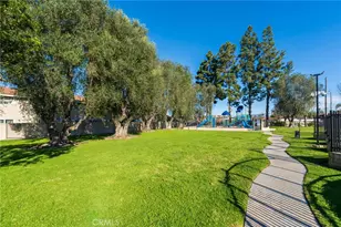 19760 Kingswood, Huntington Beach, CA 92646 - Photo 41