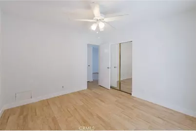 19760 Kingswood, Huntington Beach, CA 92646 - Photo 17