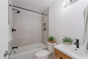 19760 Kingswood, Huntington Beach, CA 92646 - Photo 21