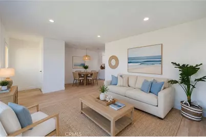 19760 Kingswood, Huntington Beach, CA 92646 - Photo 9
