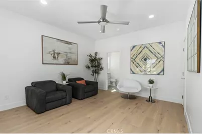 233 Santa Ana, Newport Beach, CA 92663 - Photo 15