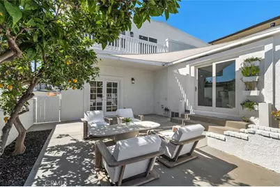 233 Santa Ana, Newport Beach, CA 92663 - Photo 3