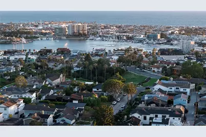 418 San Bernardino Avenue, Newport Beach, CA 92663 - Photo 43