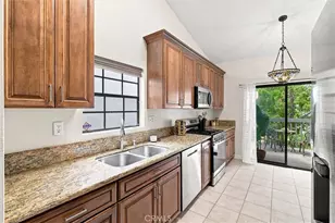2538 W MacArthur Blvd, Santa Ana, CA 92704 - Photo 27