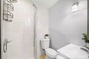 210 W Alton Ave, Santa Ana, CA 92707 - Photo 21