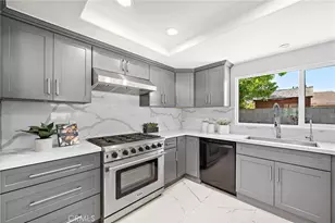 210 W Alton Ave, Santa Ana, CA 92707 - Photo 11