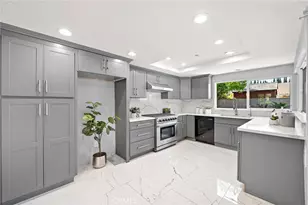 210 W Alton Ave, Santa Ana, CA 92707 - Photo 9
