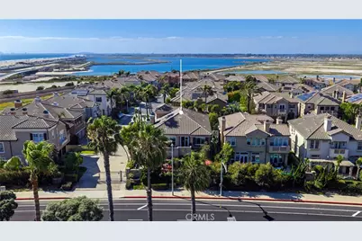 5612 Ocean Vista Drive, Huntington Beach, CA 92648 - Photo 3