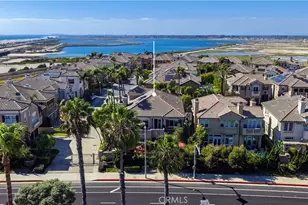 5612 Ocean Vista Dr, Huntington Beach, CA 92648 - Photo 3